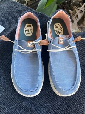 Hey Dude Wally Light Blue Canvas womens Shoes